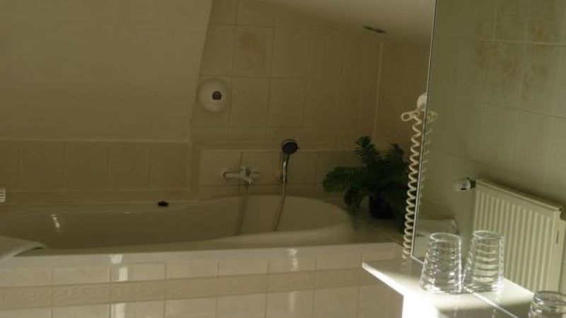 Suite - Badezimmer mit Badewanne